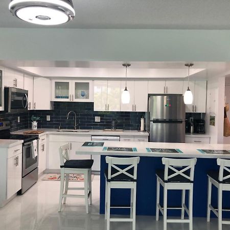 The Blue Island Apartamento Miami Beach Exterior foto
