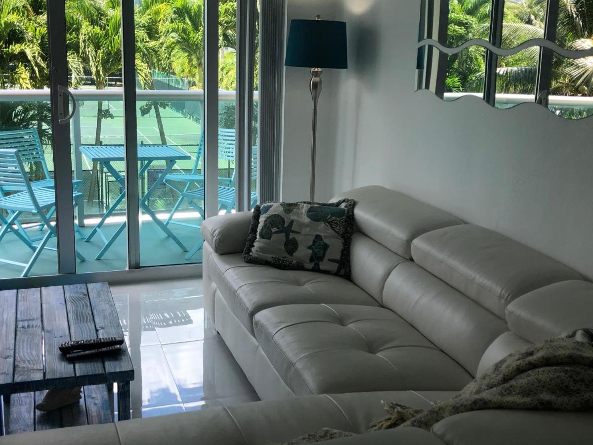 The Blue Island Apartamento Miami Beach Exterior foto