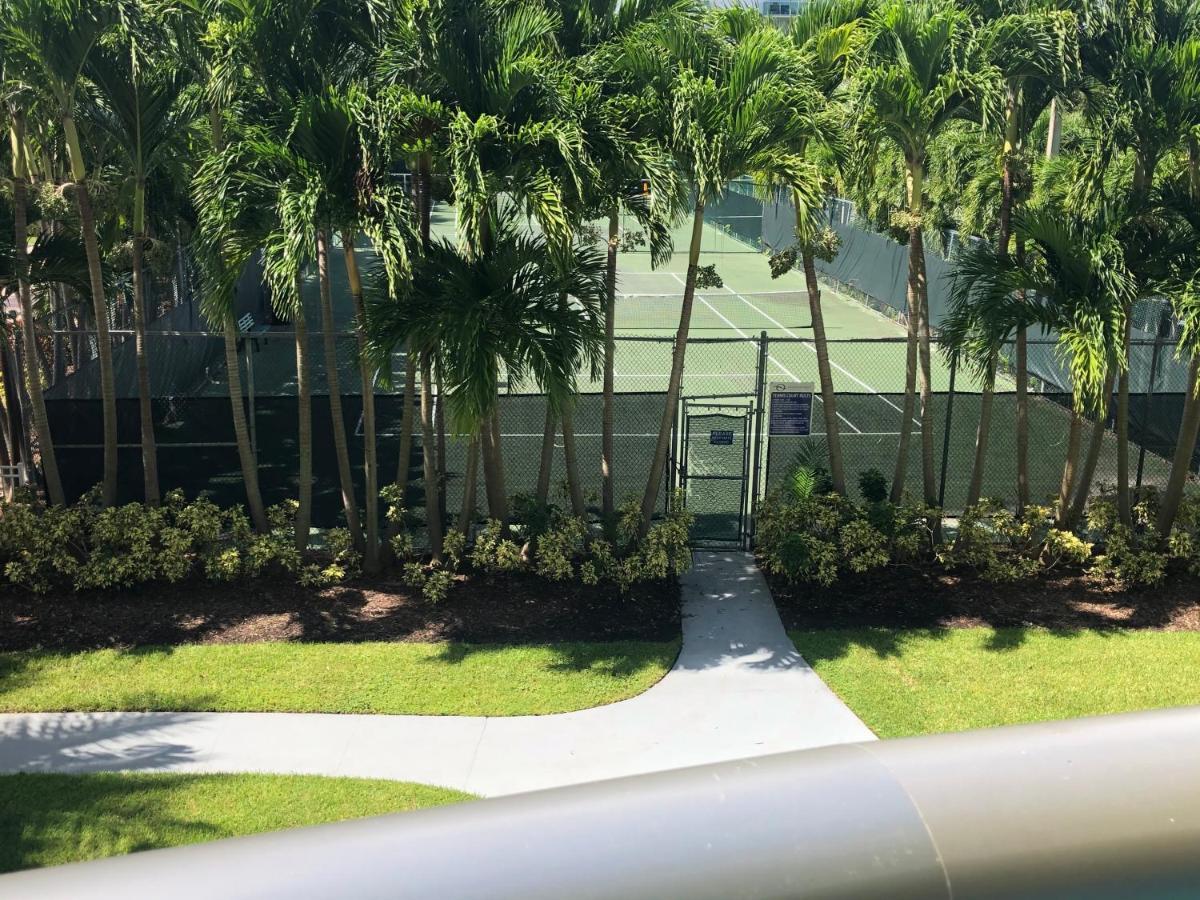 The Blue Island Apartamento Miami Beach Exterior foto