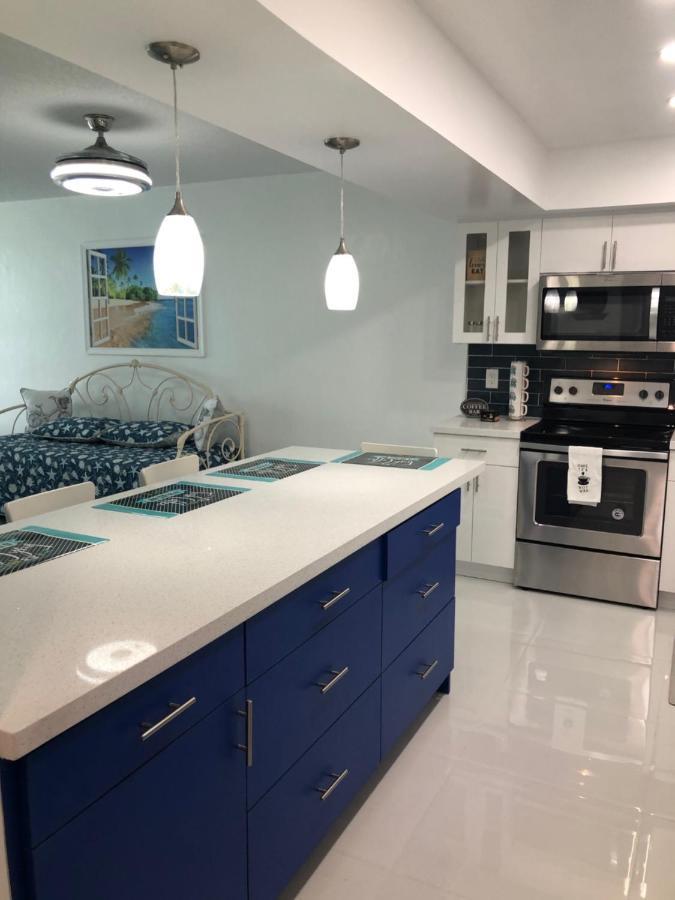 The Blue Island Apartamento Miami Beach Exterior foto